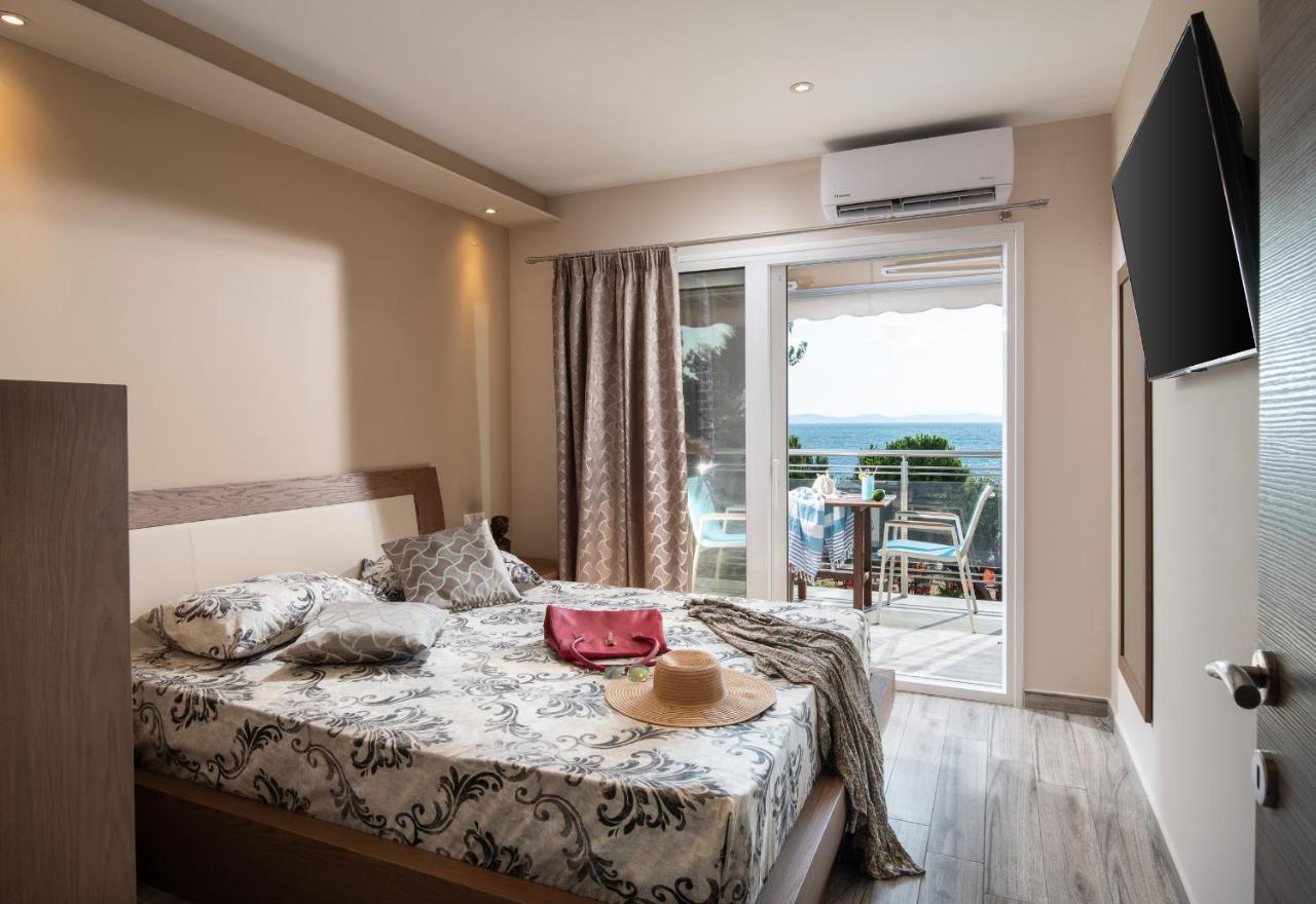 Sunset Studios - Suites With Seaview & Back Side Apartements Toroni Exterior foto