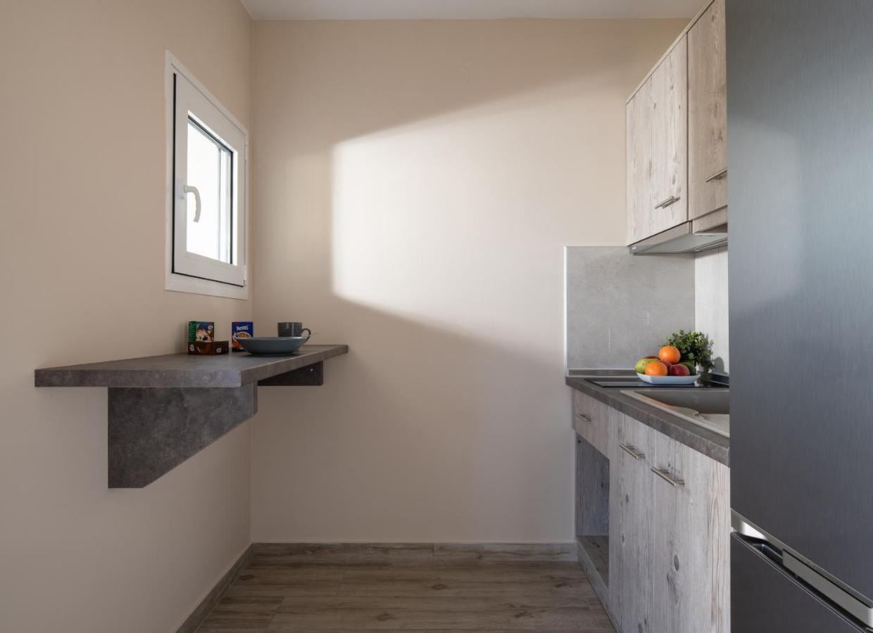 Sunset Studios - Suites With Seaview & Back Side Apartements Toroni Exterior foto