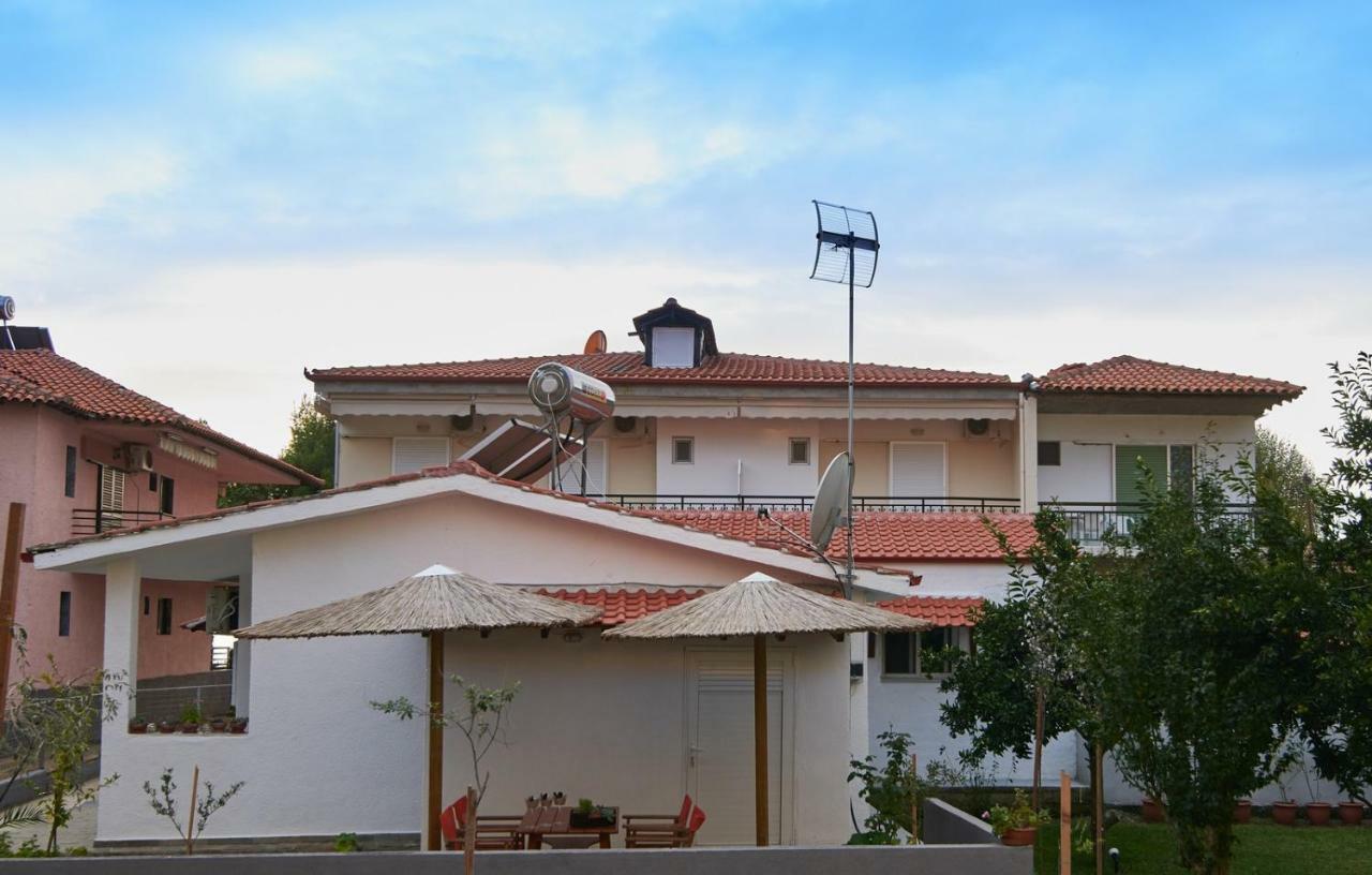 Sunset Studios - Suites With Seaview & Back Side Apartements Toroni Exterior foto