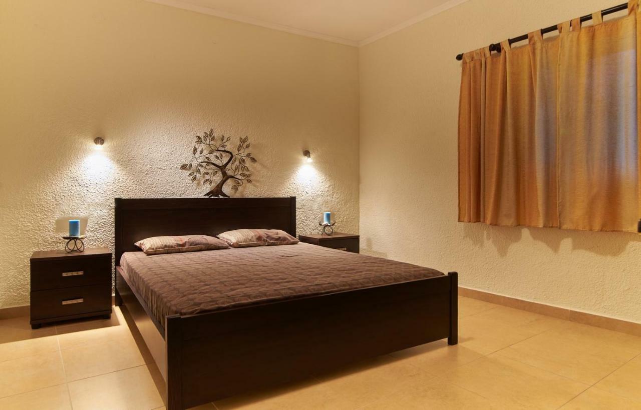 Sunset Studios - Suites With Seaview & Back Side Apartements Toroni Exterior foto
