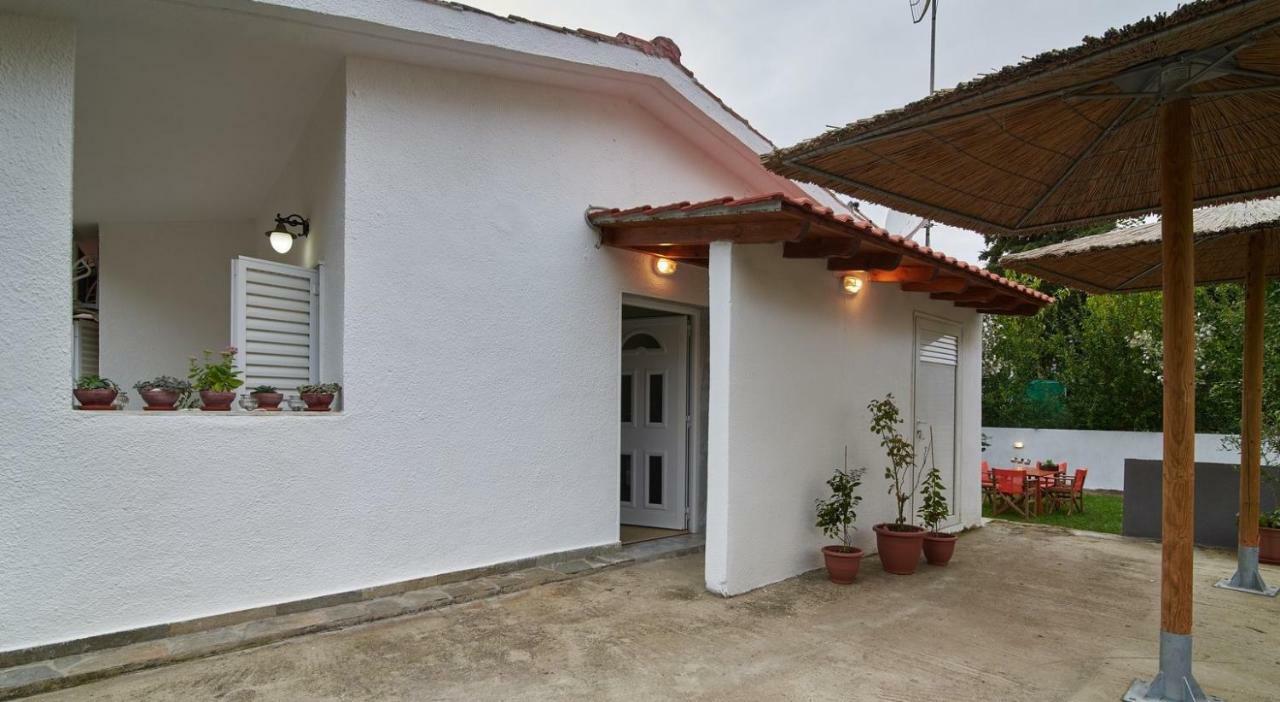 Sunset Studios - Suites With Seaview & Back Side Apartements Toroni Exterior foto